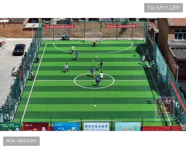 中超赛场激情燃爆，球迷热情高涨共襄全民足球盛宴