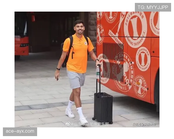 山东泰山克雷桑状态火热,帽子戏法助球队再创佳绩 山东泰山克雷桑状态火热,帽子戏法助球队再创佳绩